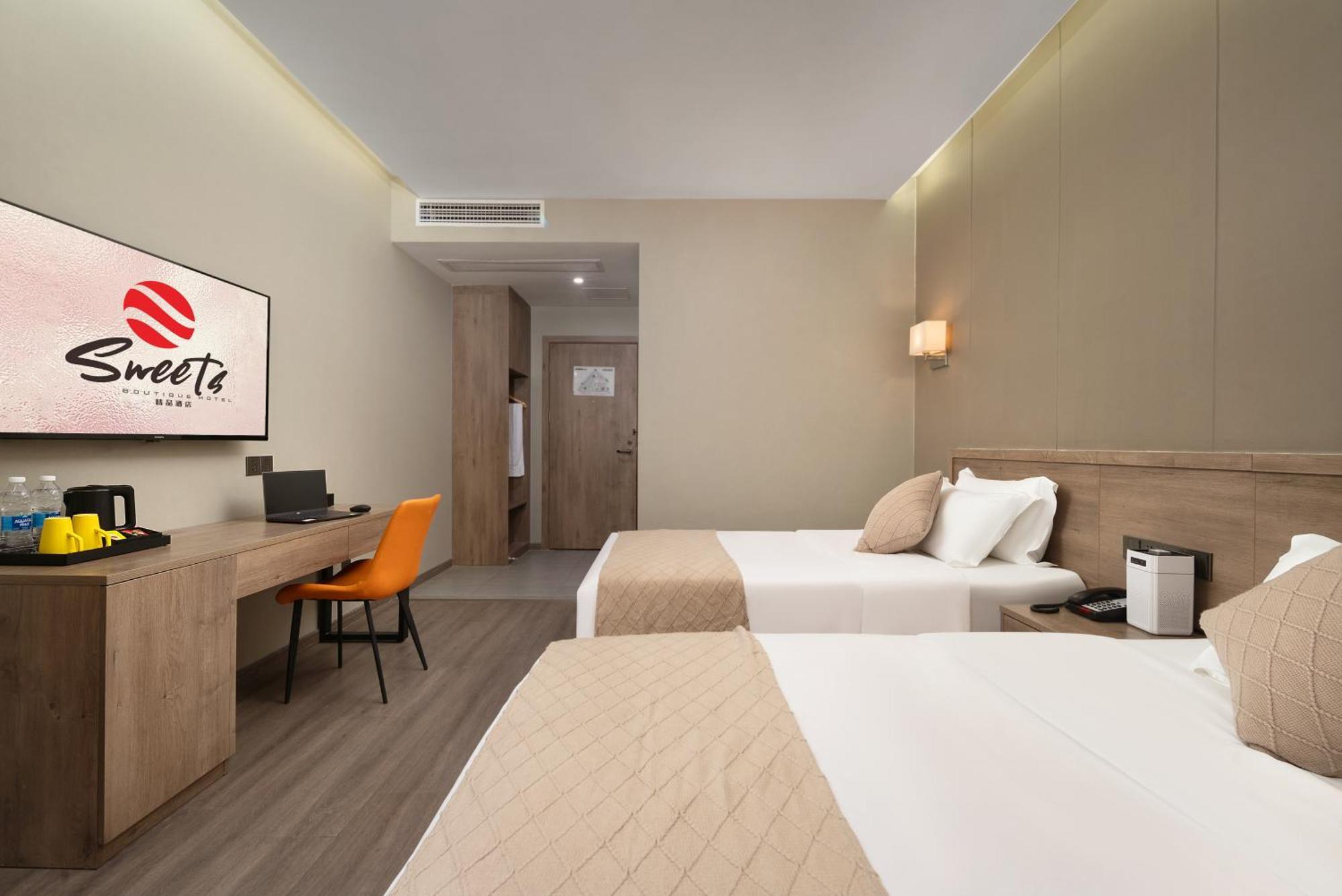 Candy Box Boutique Hotel Чунцин Екстериор снимка